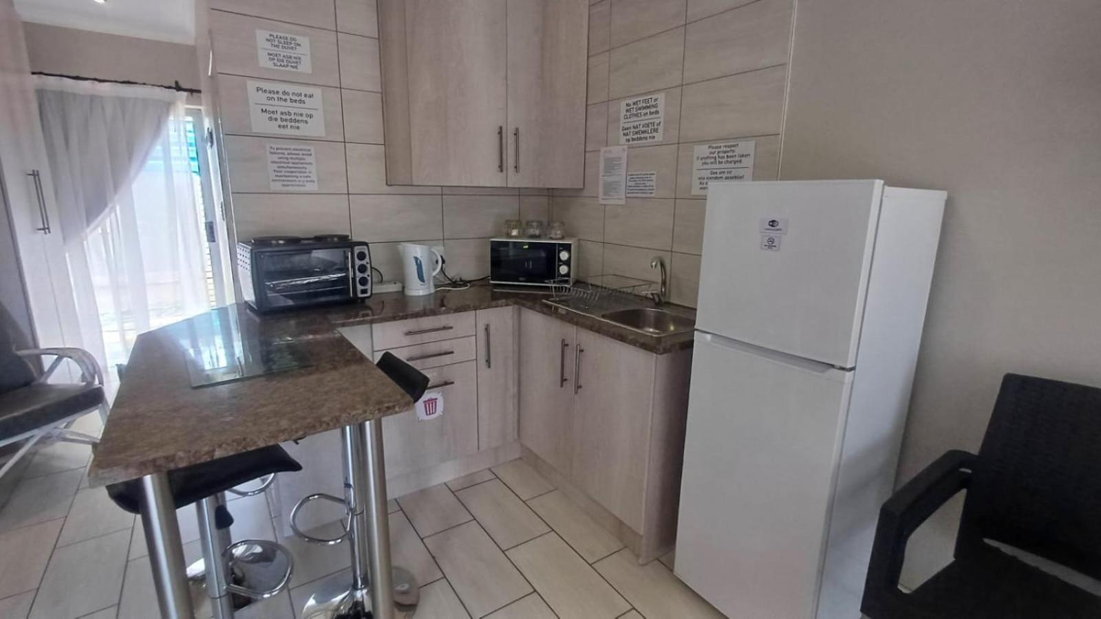 Ceelee'S Place Bloemfontein Extérieur photo