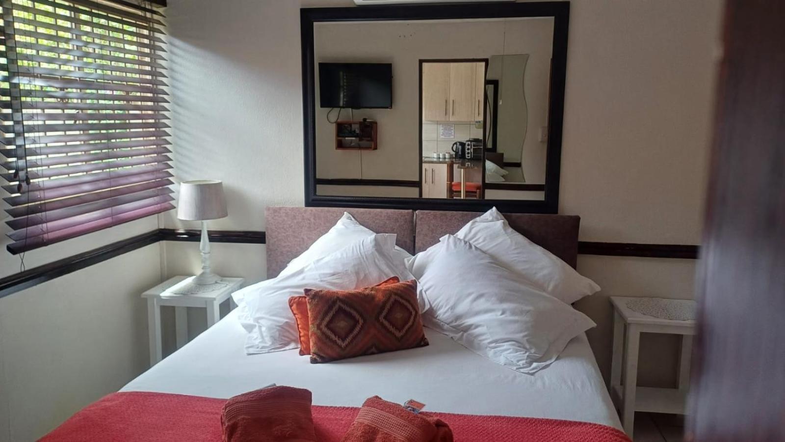 Ceelee'S Place Bloemfontein Extérieur photo